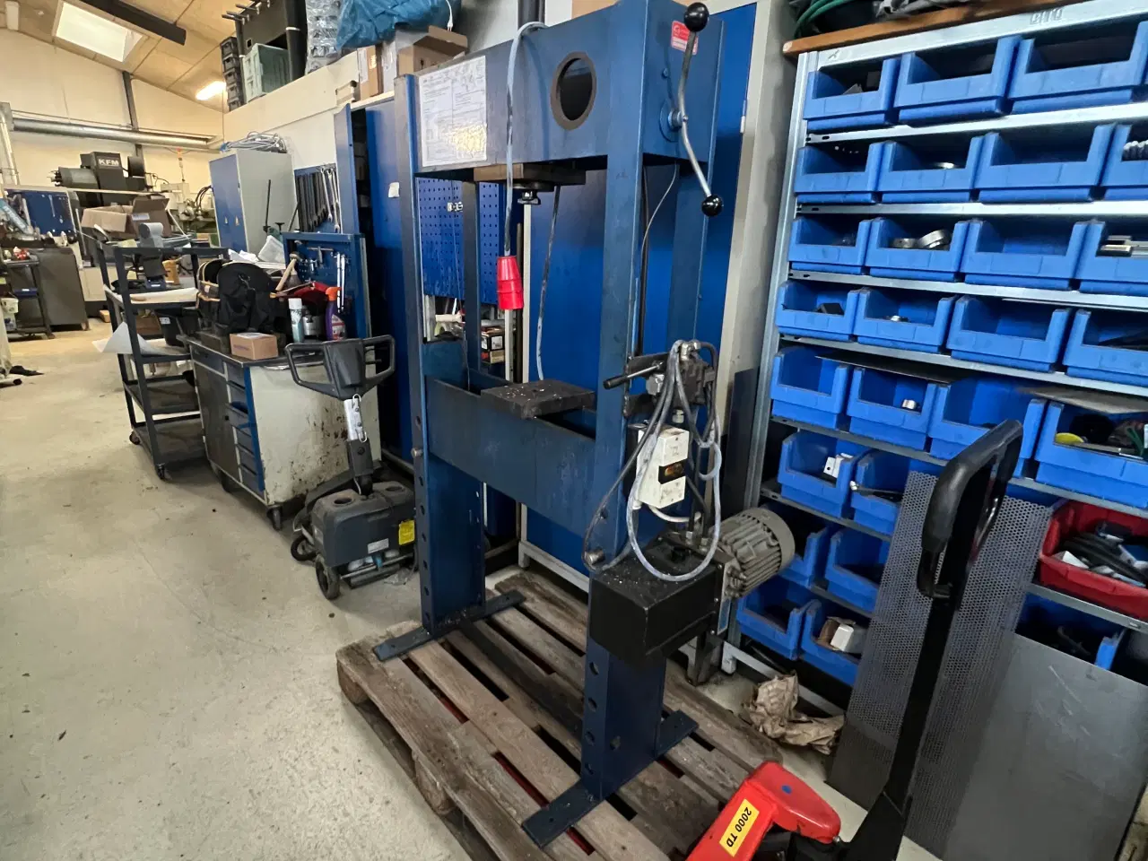 Billede 2 - Værkstedspresse