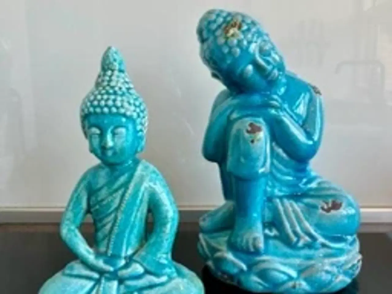 Billede 1 - 2 stk. Smukke Figurer 