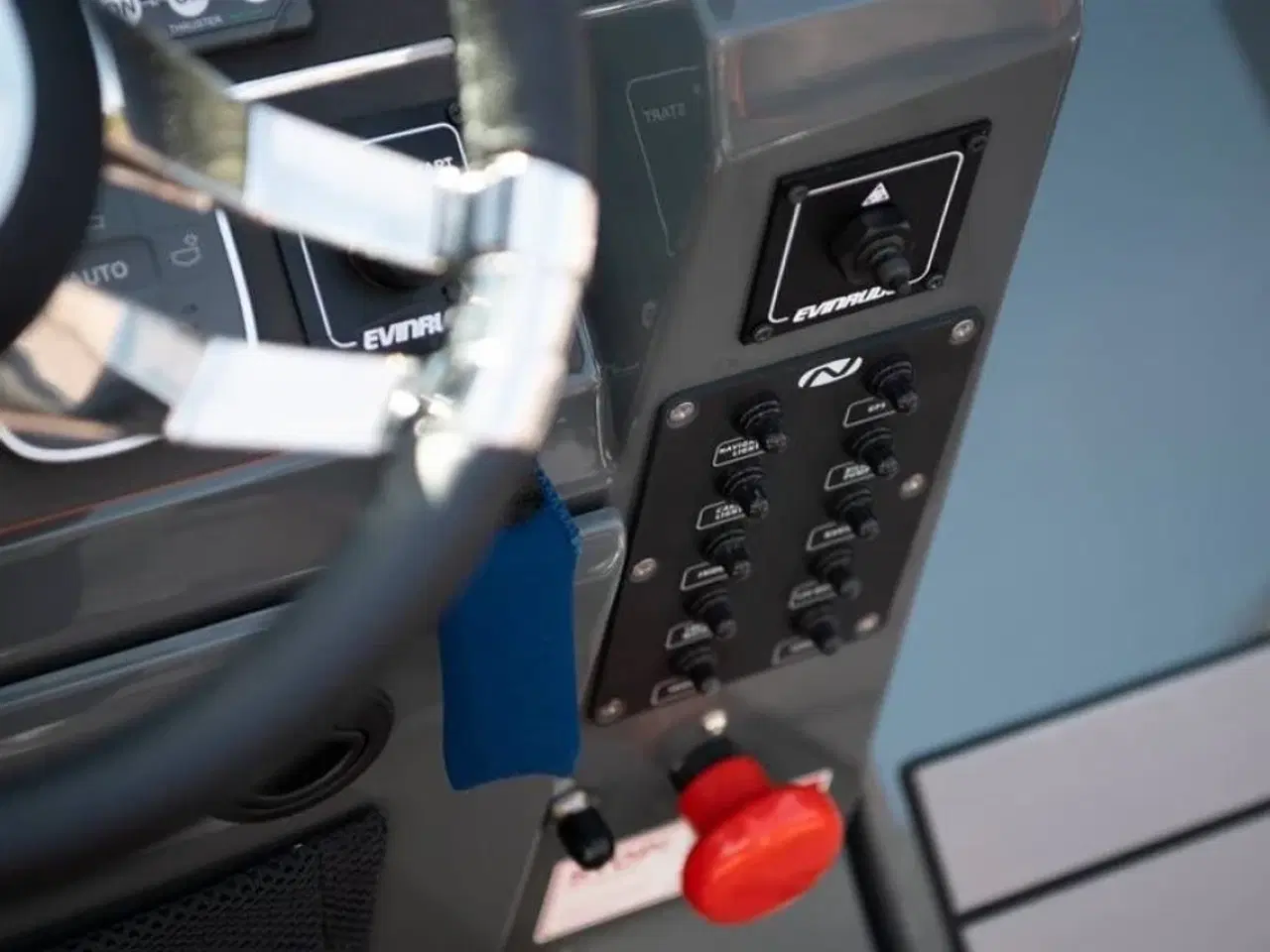 Billede 10 - Nordkapp Enduro 705 - 150 HK Yamaha/Udstyr