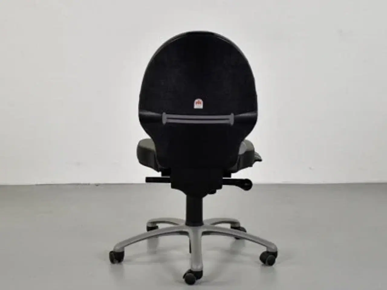 Billede 3 - Rh extend kontorstol med gråbrun polster