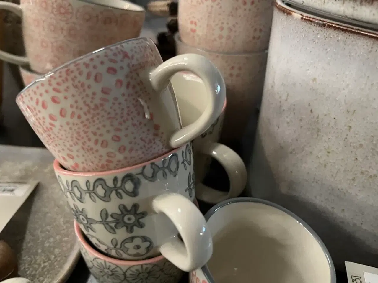 Billede 9 - Krus, skåle m.v.