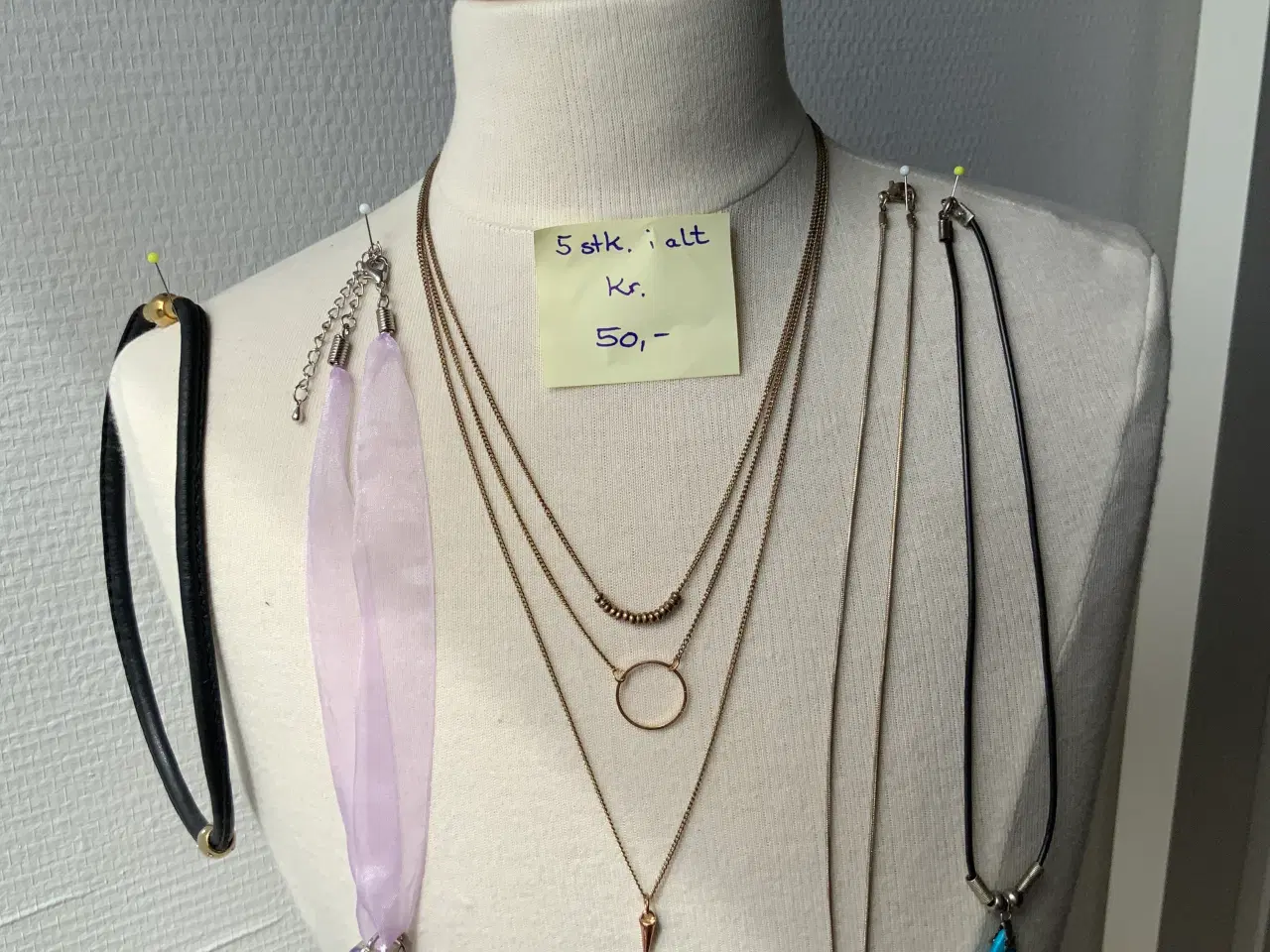 Billede 14 - Mange Modesmykker i forskellige materialer