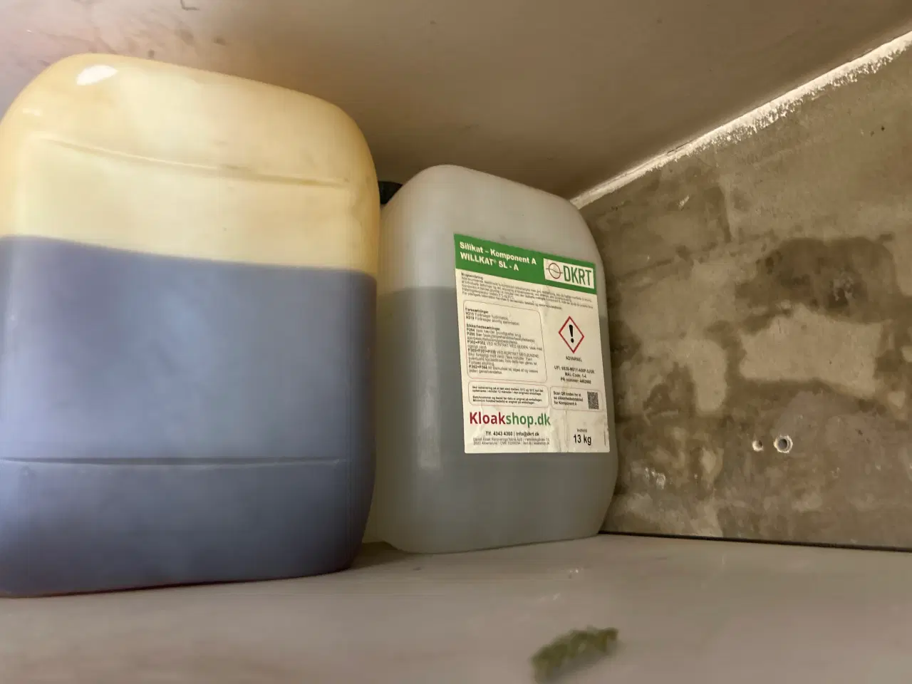 Billede 1 - Selikat og resing (epoksy) til glasfiber 