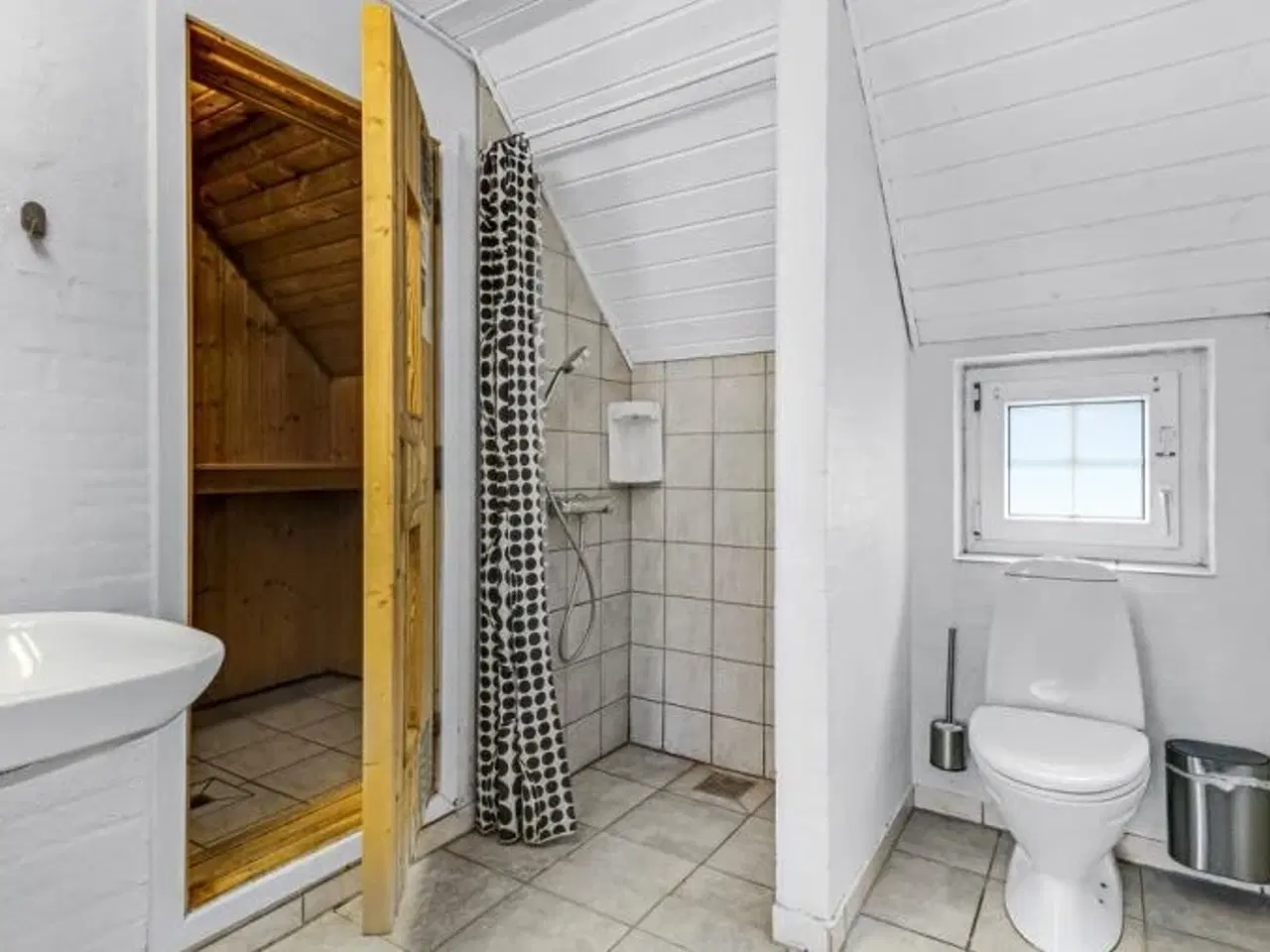 Billede 5 - 16 personers pool/aktivitetshus