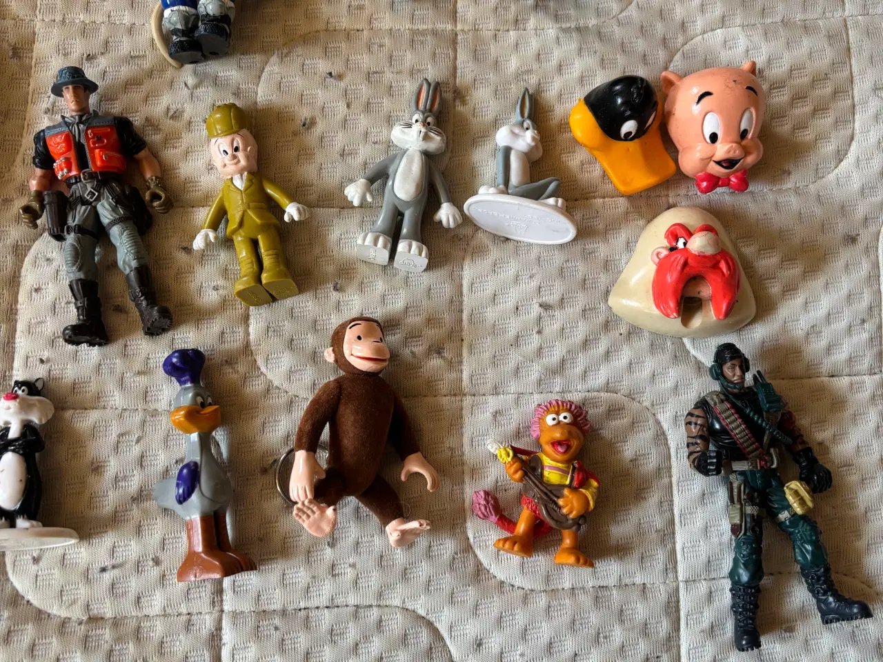 Billede 6 - 37 legetøjsfigurer sælges samlet 
