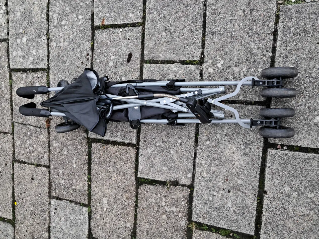 Billede 7 - Paraply klapvogn med parasol
