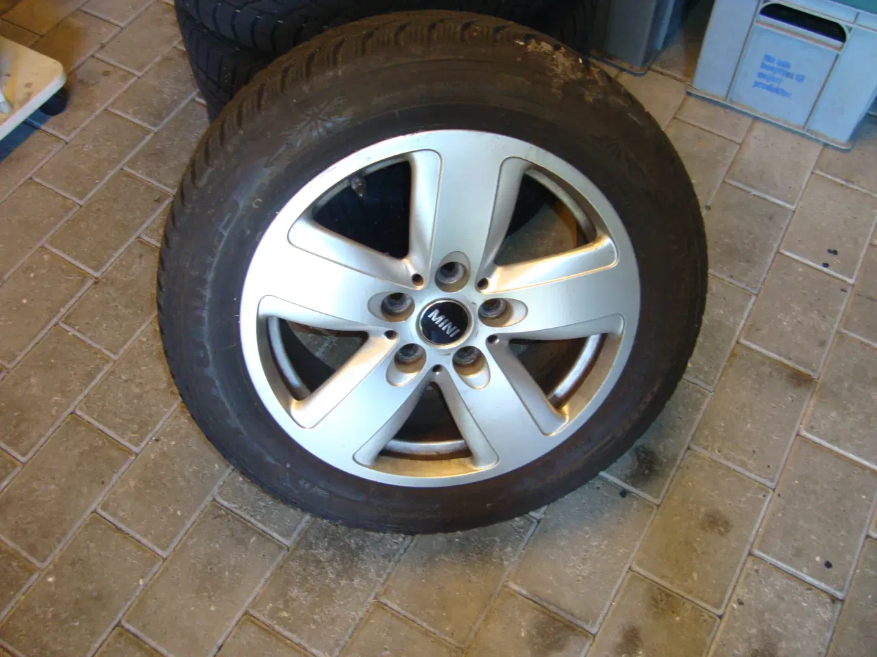 Billede 2 - alu fælge til mini sælges
