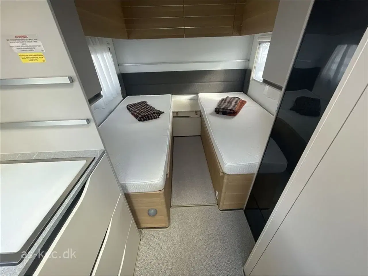 Billede 7 - 2021 - Adria Adora 502 UL   Adria Adora 502 UL enkelte senge