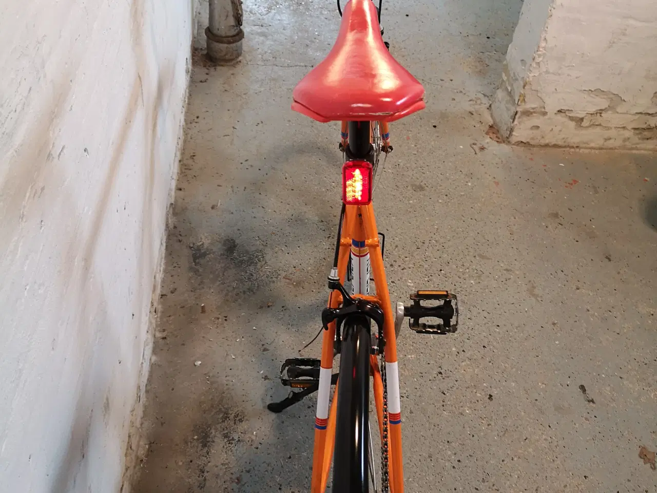 Billede 9 - MBK 28" 58 cm Orange REPLICA  1 gear , 2 nye dæk, 