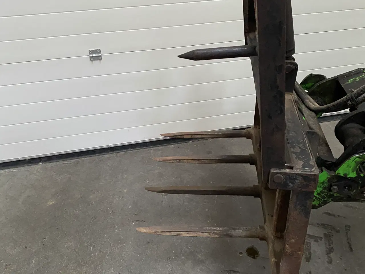 Billede 2 - Overfaldsgrab