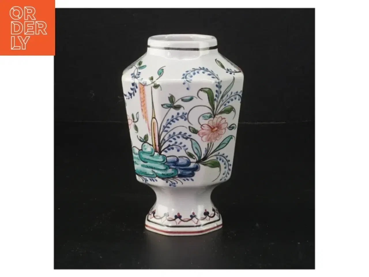 Billede 1 - Malet porcelæns vase (str. 13 cm)