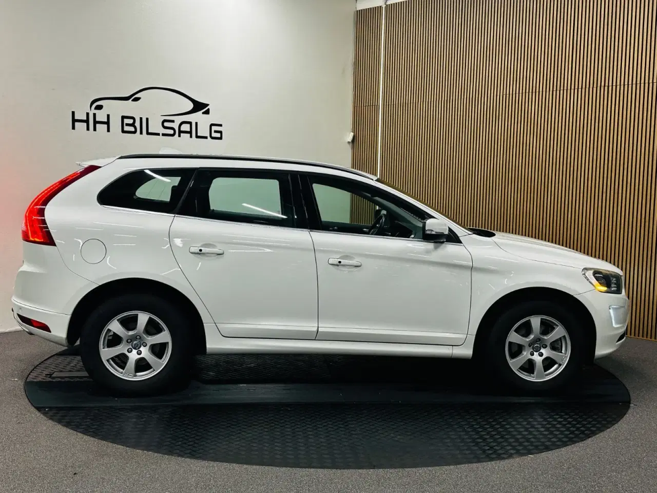 Billede 4 - Volvo XC60 2,4 D4 163 Momentum aut. AWD