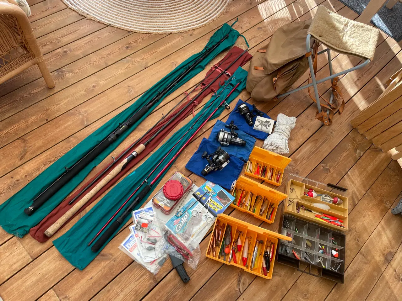 Billede 1 - Alt fiskegrej som vist på billederne