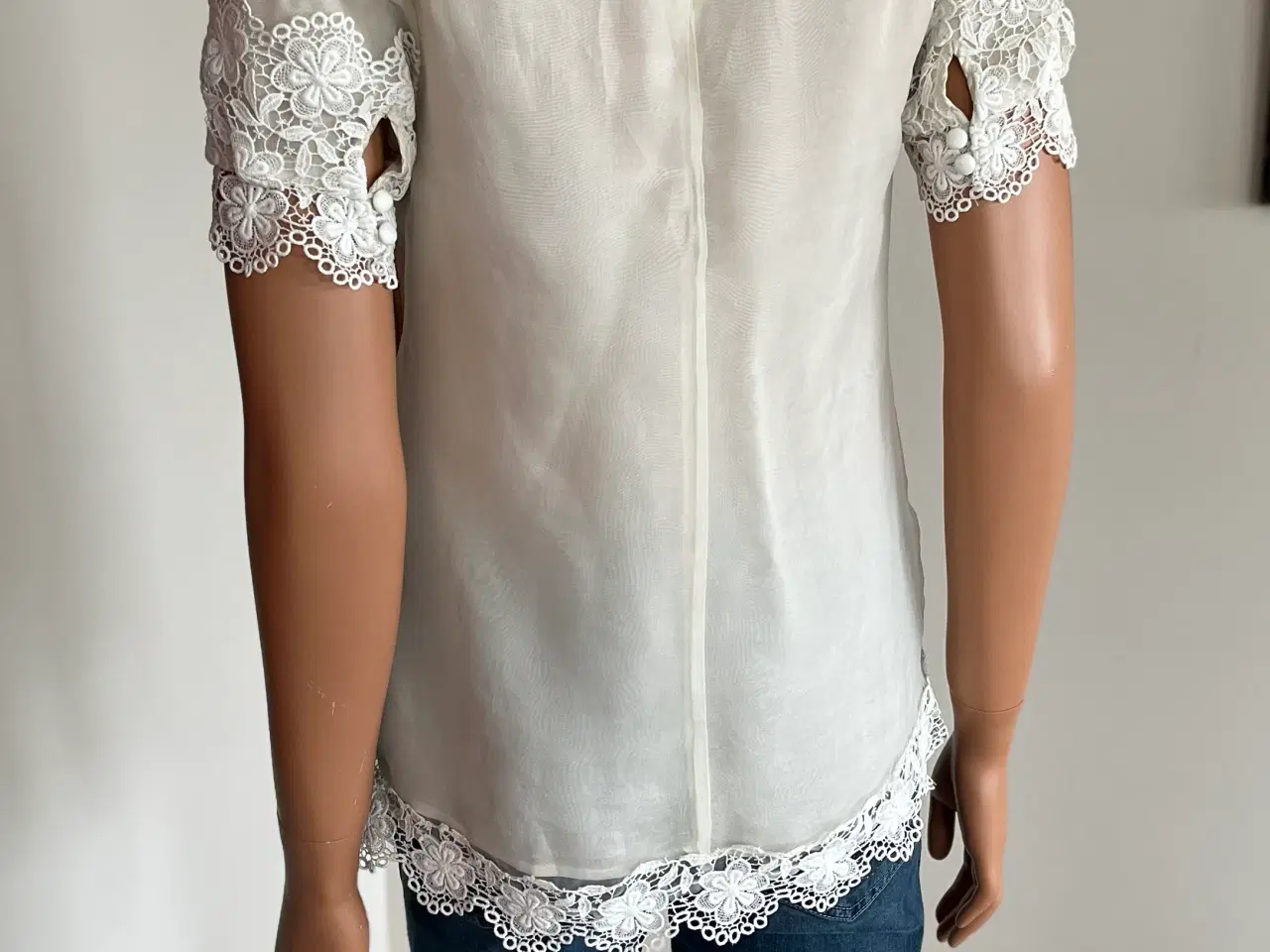 Billede 4 -  Blonde Bluse