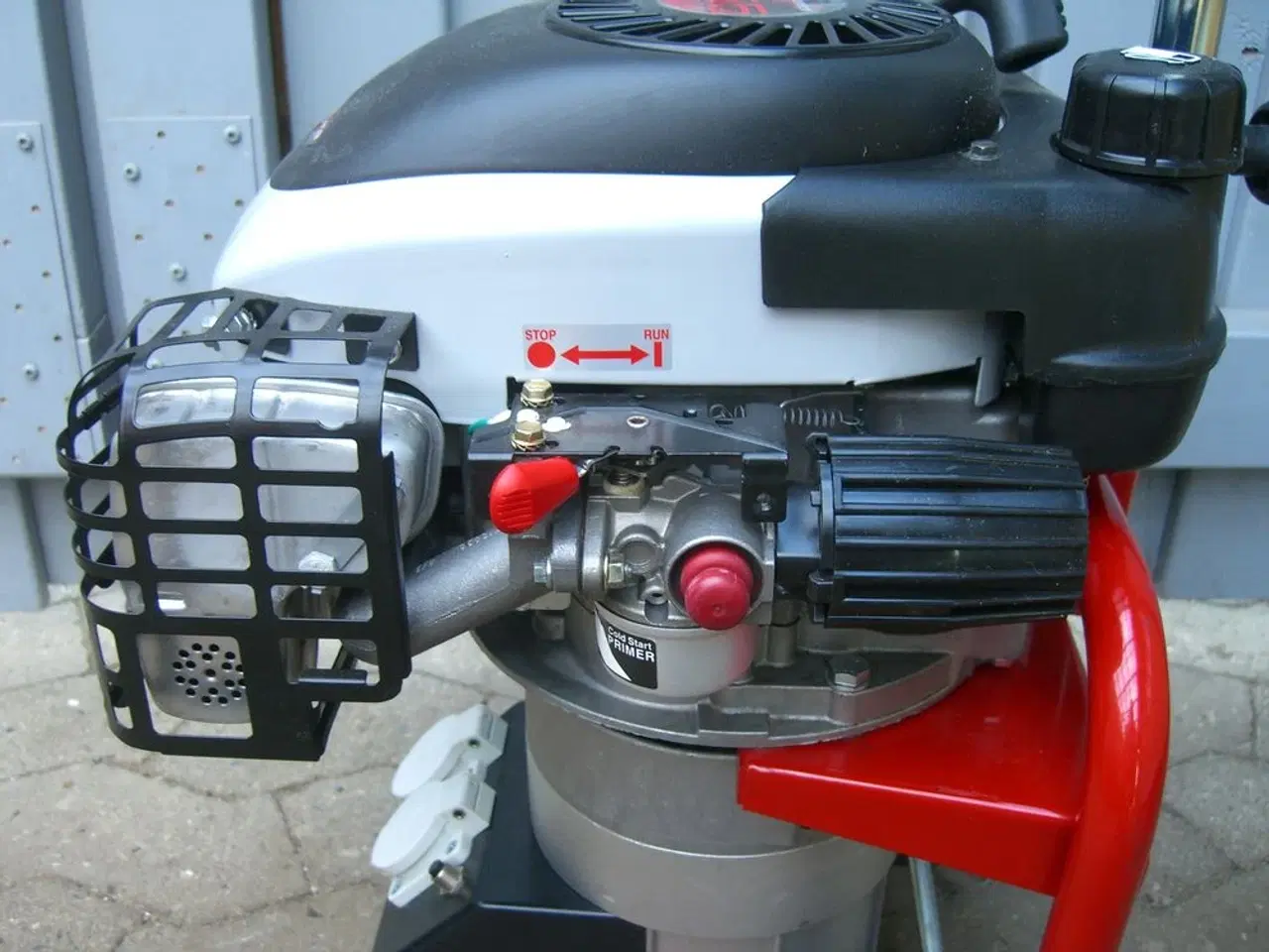 Billede 5 - Generator til nødstrøm