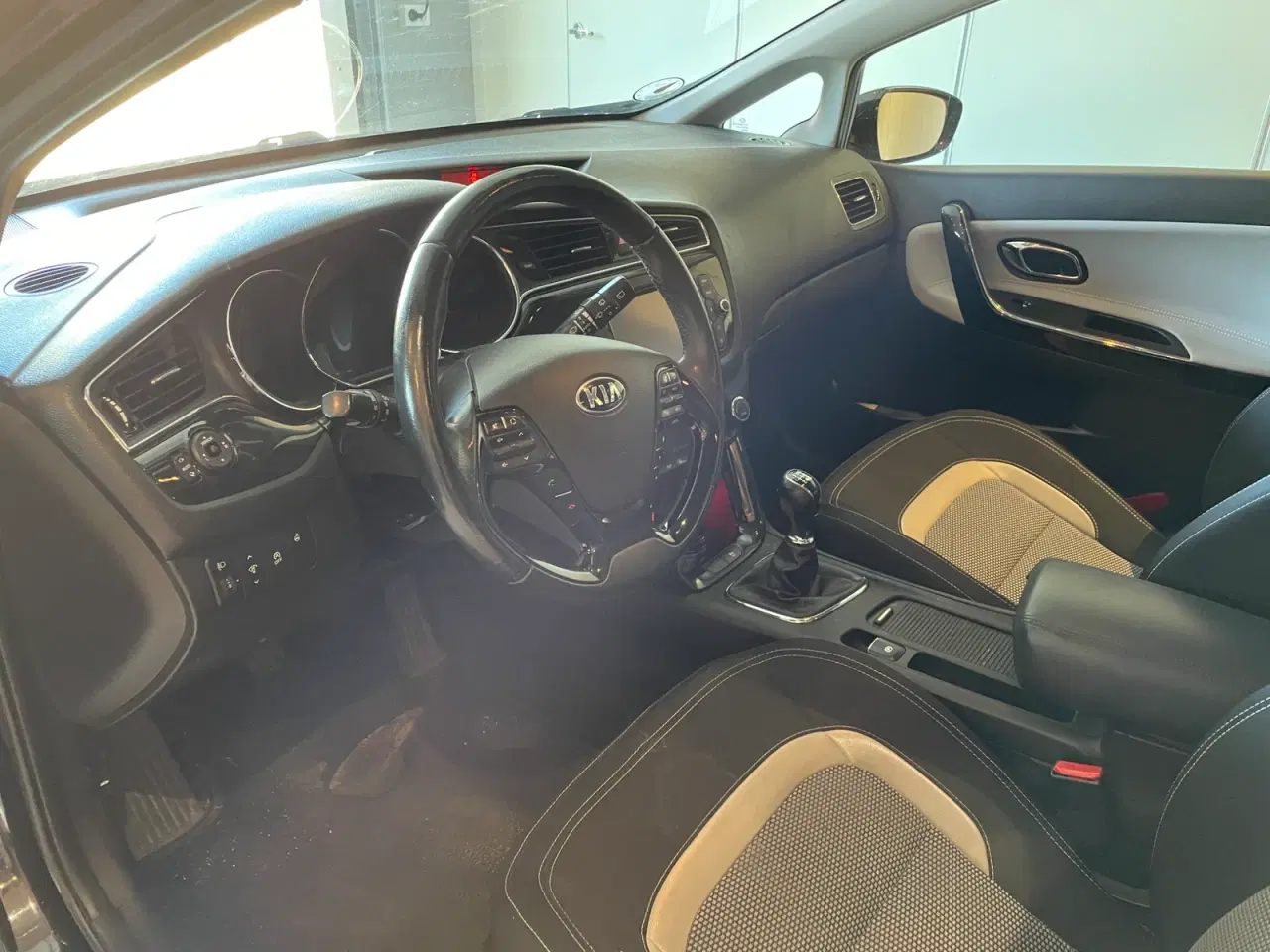 Billede 5 - Kia Ceed 1,6 CRDi 136 Premium SW