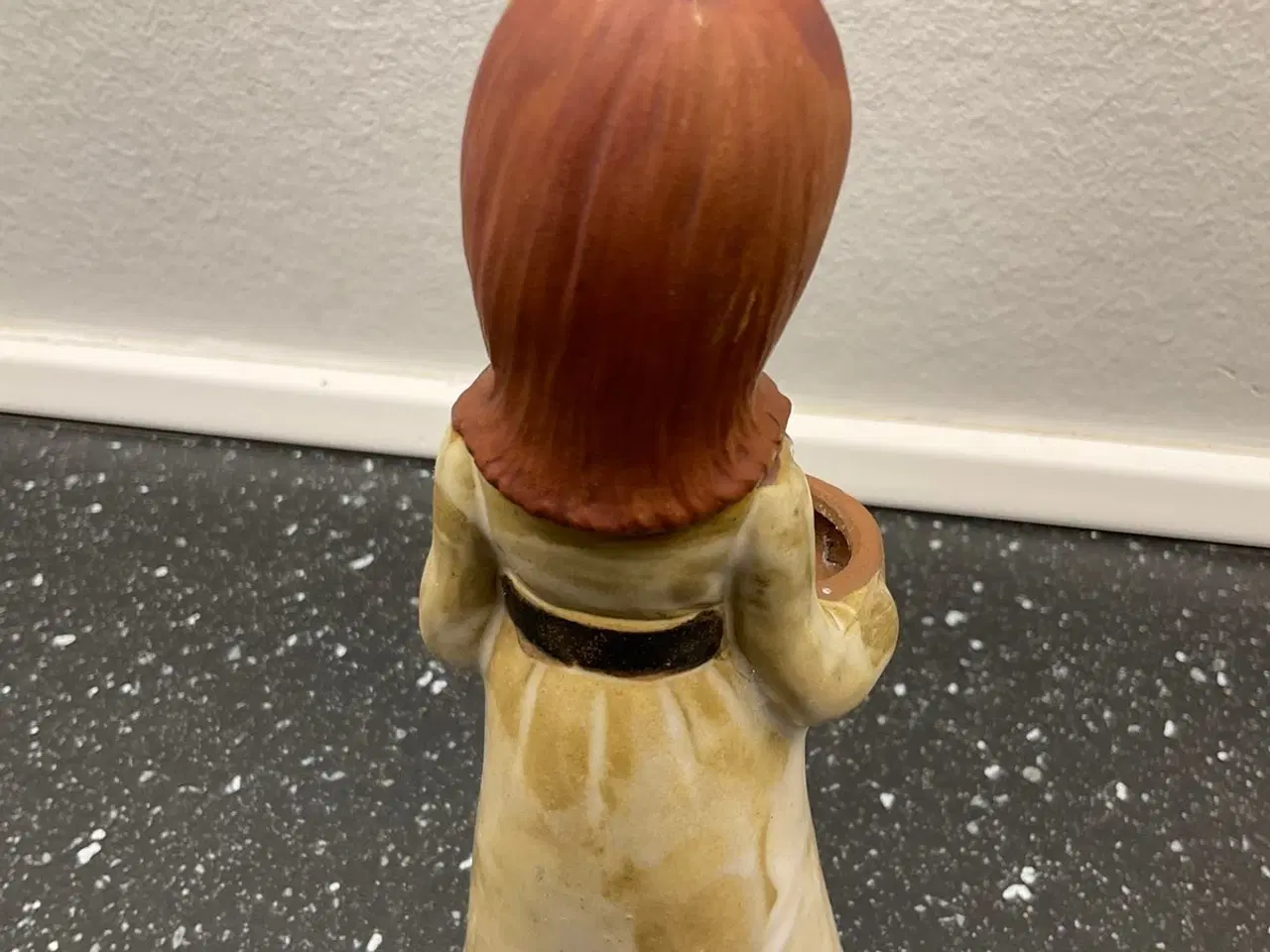 Billede 2 - Figur
