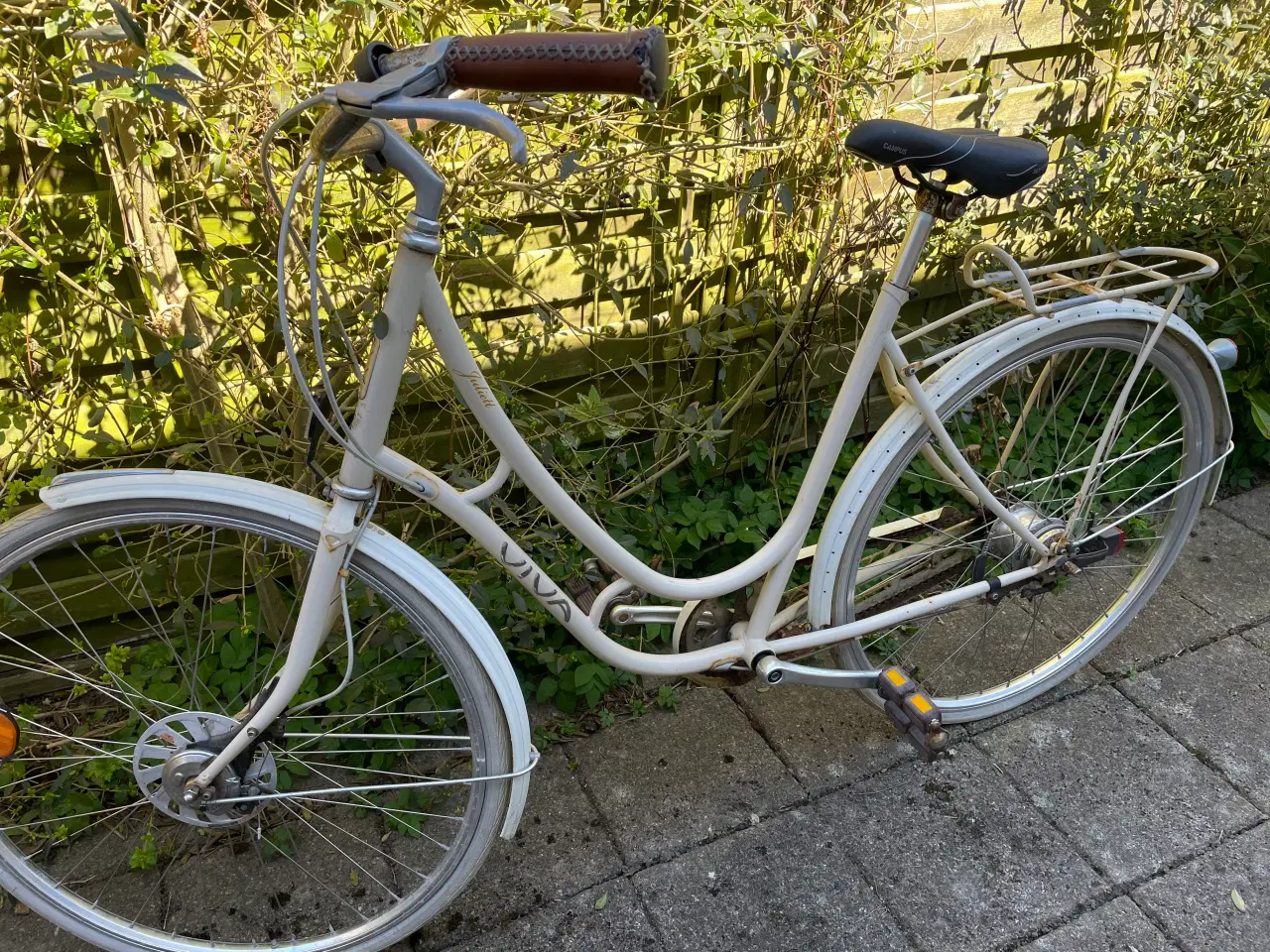 Billede 1 - Damecykel med lav indstigning