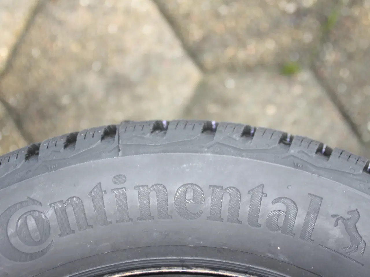 Billede 3 - Vinterdæk 175/65 R14 Continental