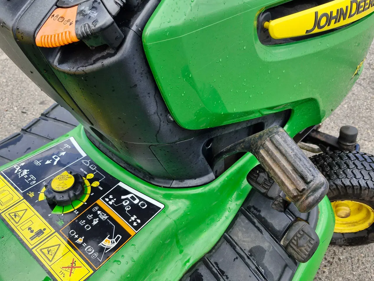 Billede 10 - John Deere X304 m. 42" bagudkast ENGROS.