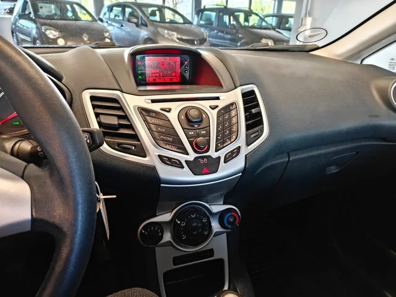 Billede 12 - Ford Fiesta 1,25 60 Trend