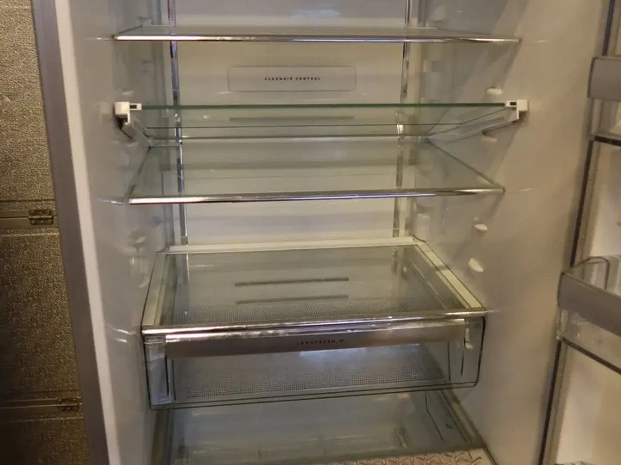 Billede 3 - Køle-/Fryseskab AEG RCB6376BKX