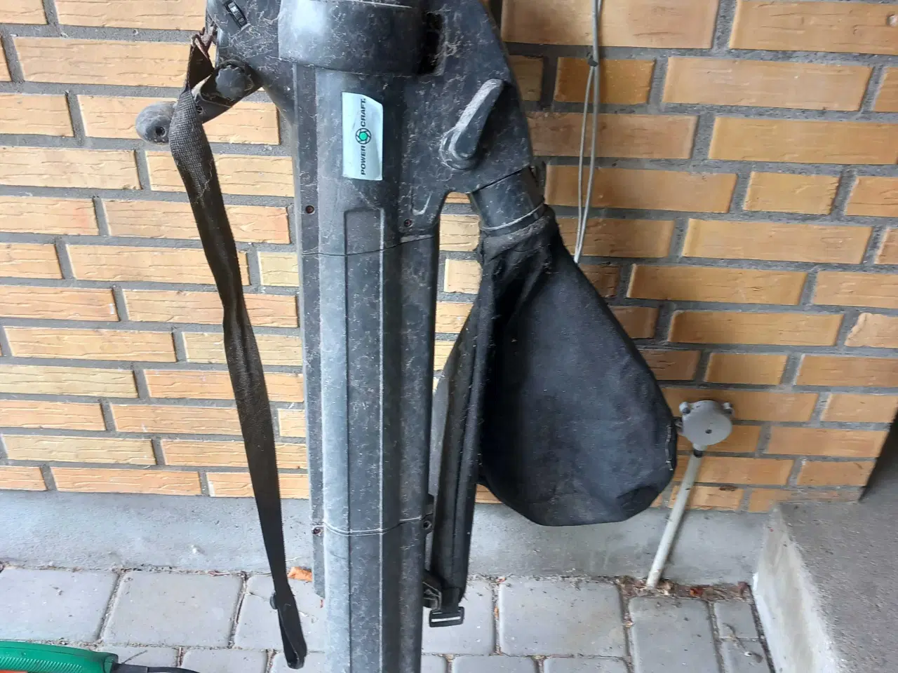 Billede 1 - Løvsuger-blæser 220 v