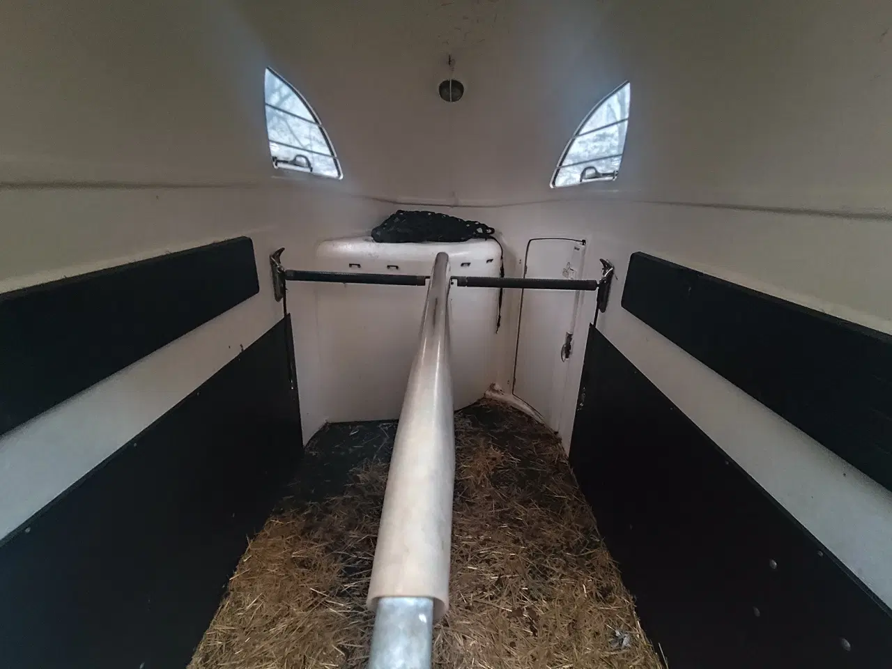 Billede 4 - Stor lækker hestetrailer