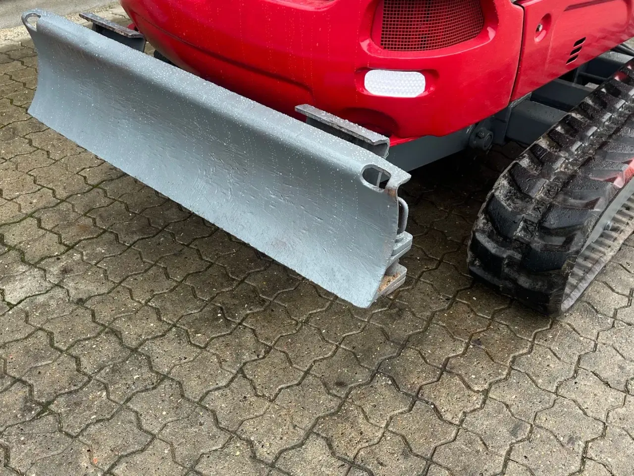 Billede 15 - Takeuchi TB225 Hydraulisk Tiltfæste, centralsmørring +3 skovle