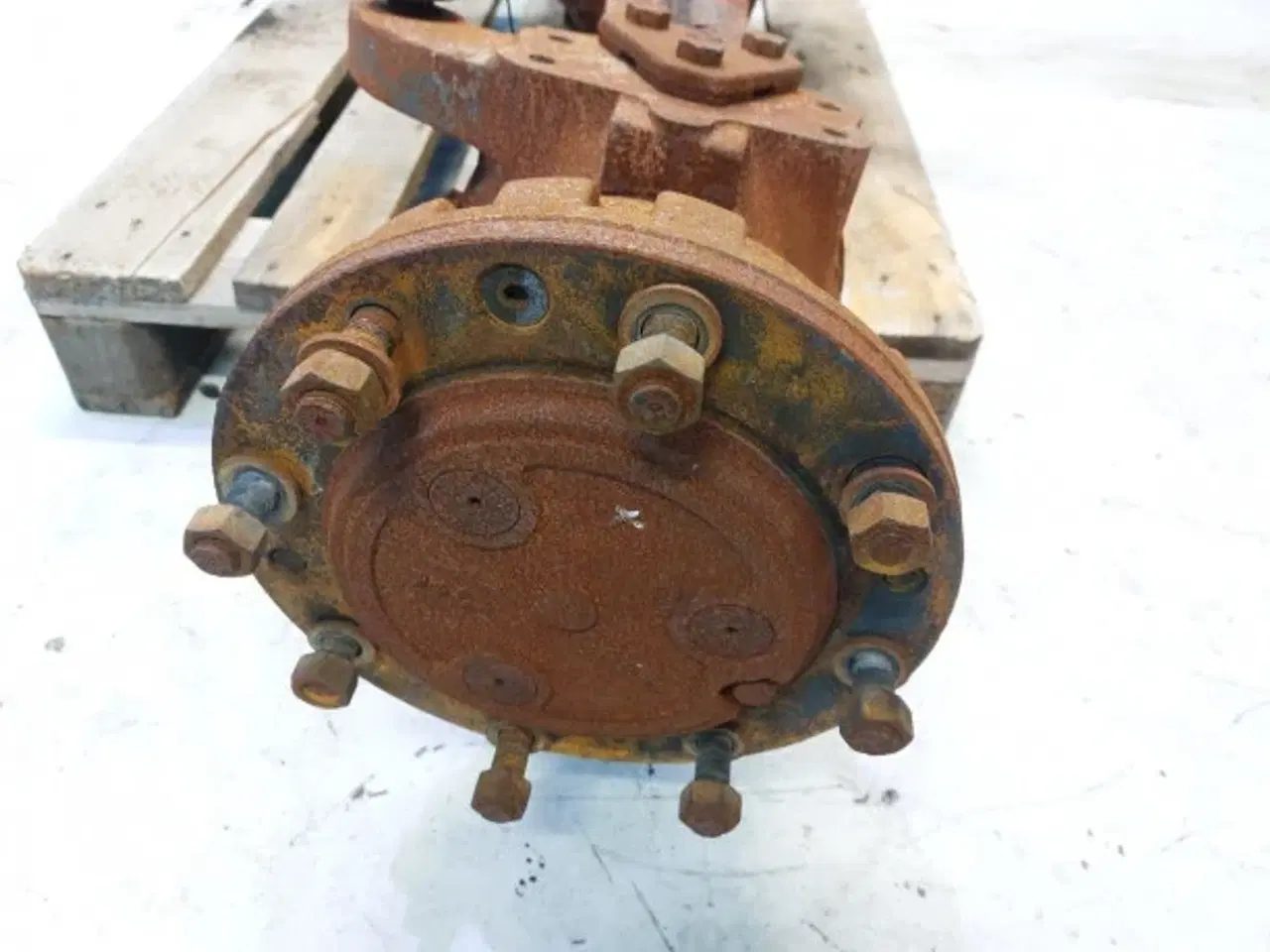 Billede 14 - Case 580 SLE Foraksel 279170A1