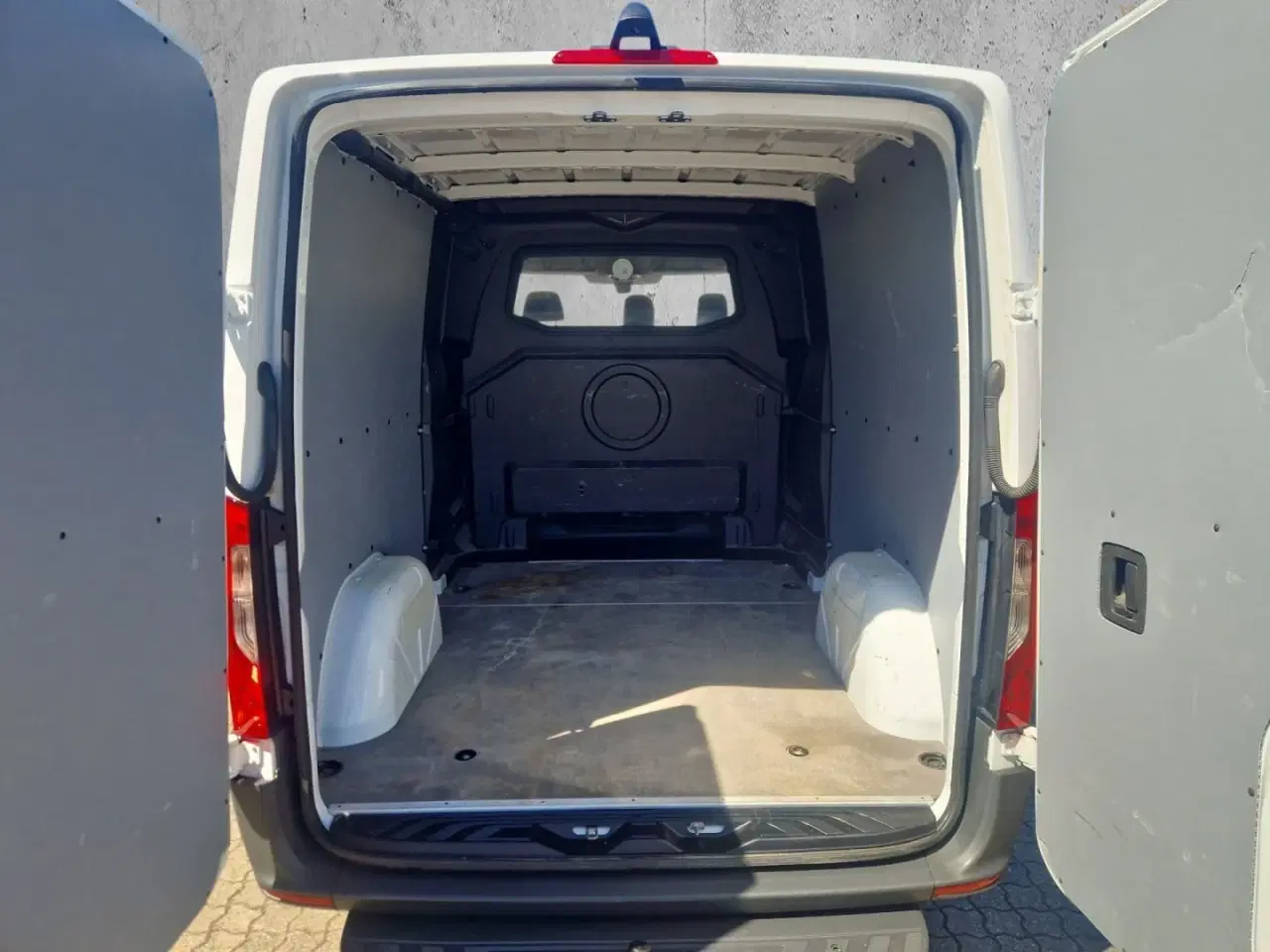 Billede 10 - Mercedes Sprinter 214 2,2 CDi A1 Kasse-/Mandskabsvogn aut. FWD