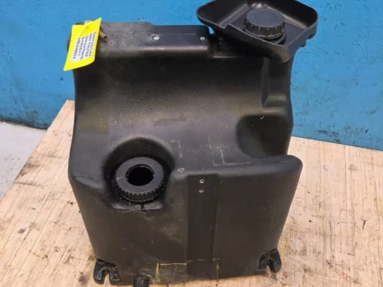 Billede 2 - New Holland TN75F Dieseltank 5195011