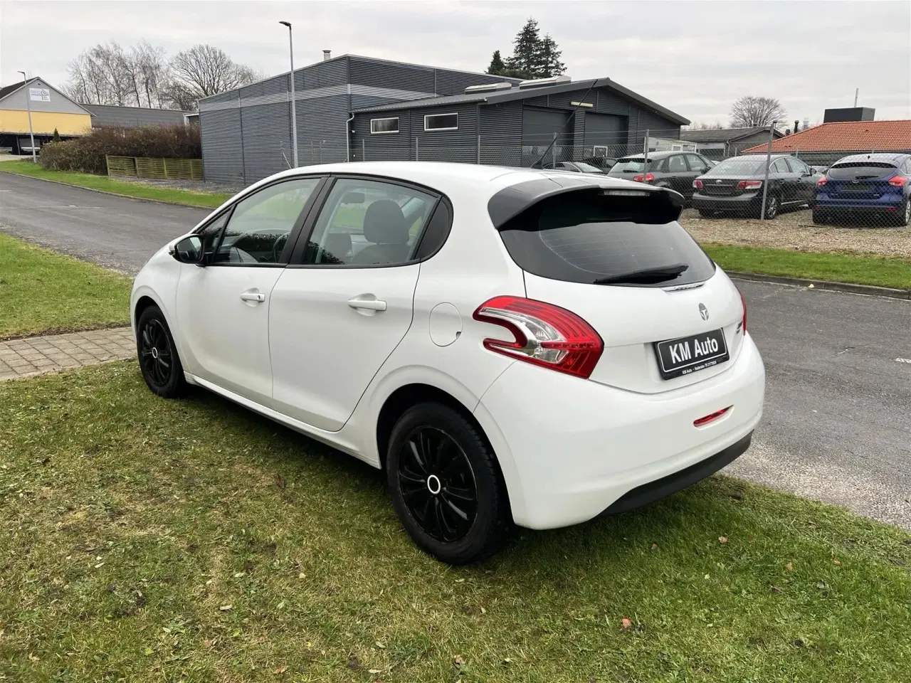 Billede 4 - Peugeot 208 1,6 e-HDi Active 92HK 5d