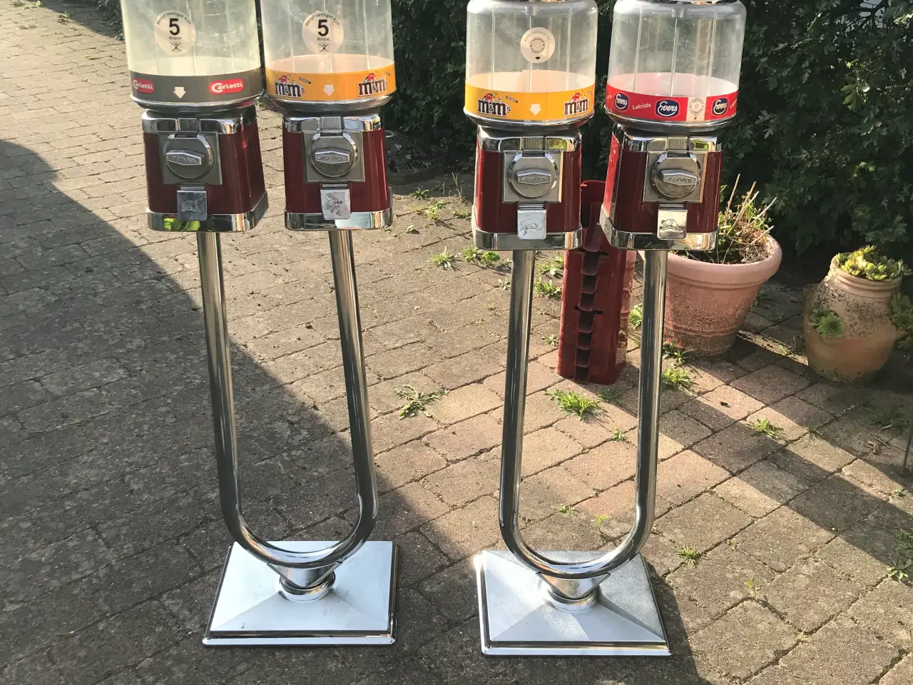 Billede 1 - slikautomater