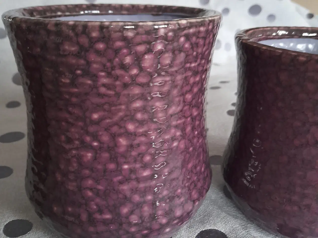 Billede 7 - 3 stentøjs krukker, urtepotteskjulere, velholdte.