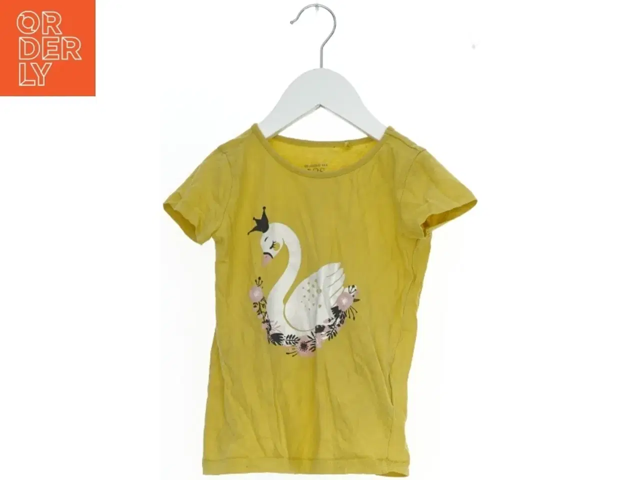 Billede 1 - T-Shirt med svane motiv fra VRS (str. 104)