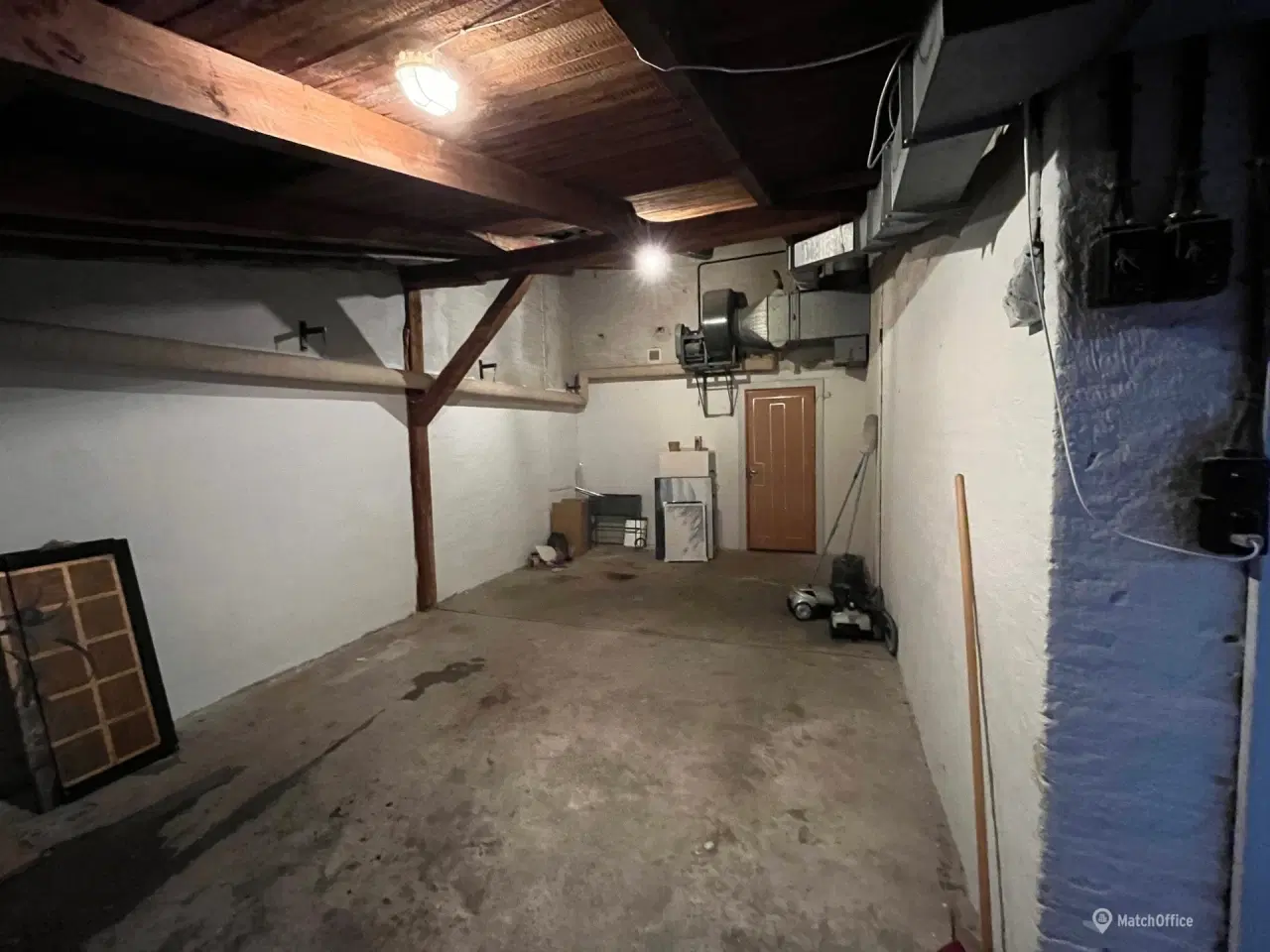 Billede 8 - KONTOR/KLINIK MED KØKKEN/BAD/LAGER