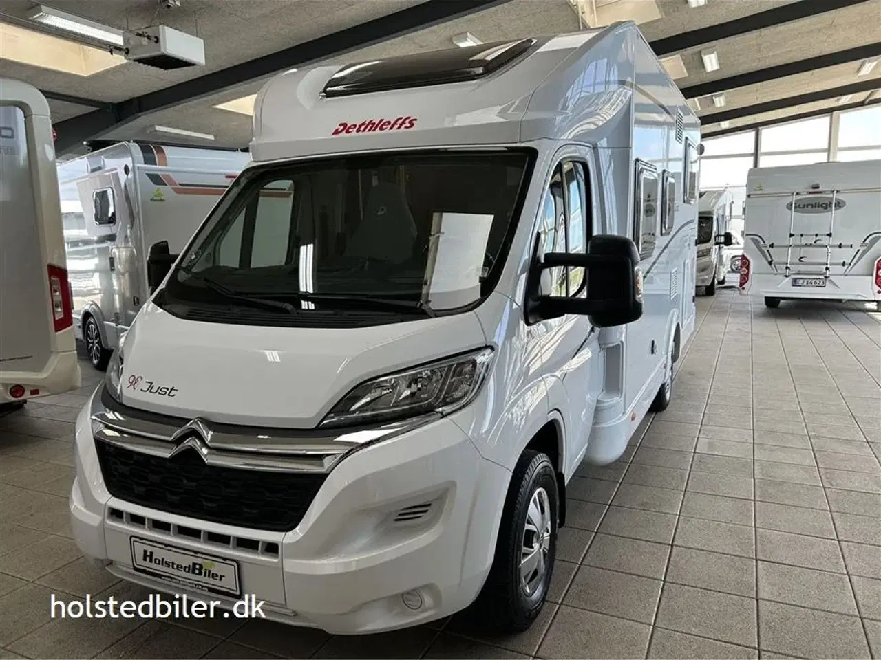 Billede 2 - 2021 - Dethleffs Just T6812   Enkeltsenge og kun km. 21000