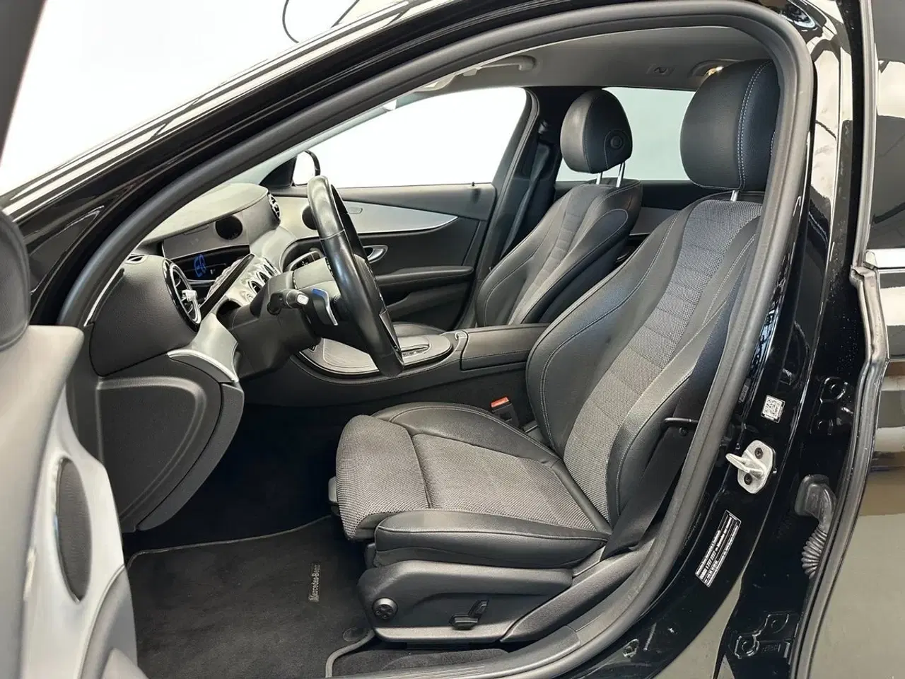 Billede 12 - Mercedes E300 de 2,0 Business stc. aut.