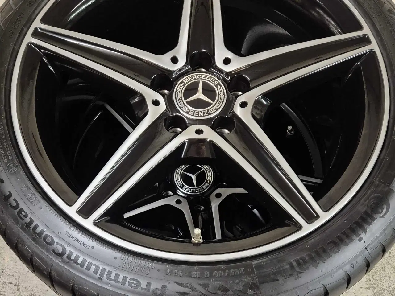 Billede 9 - MERCEDES "AMG" ORIGINAL ALUFÆLGE MED SOMMERDÆK 