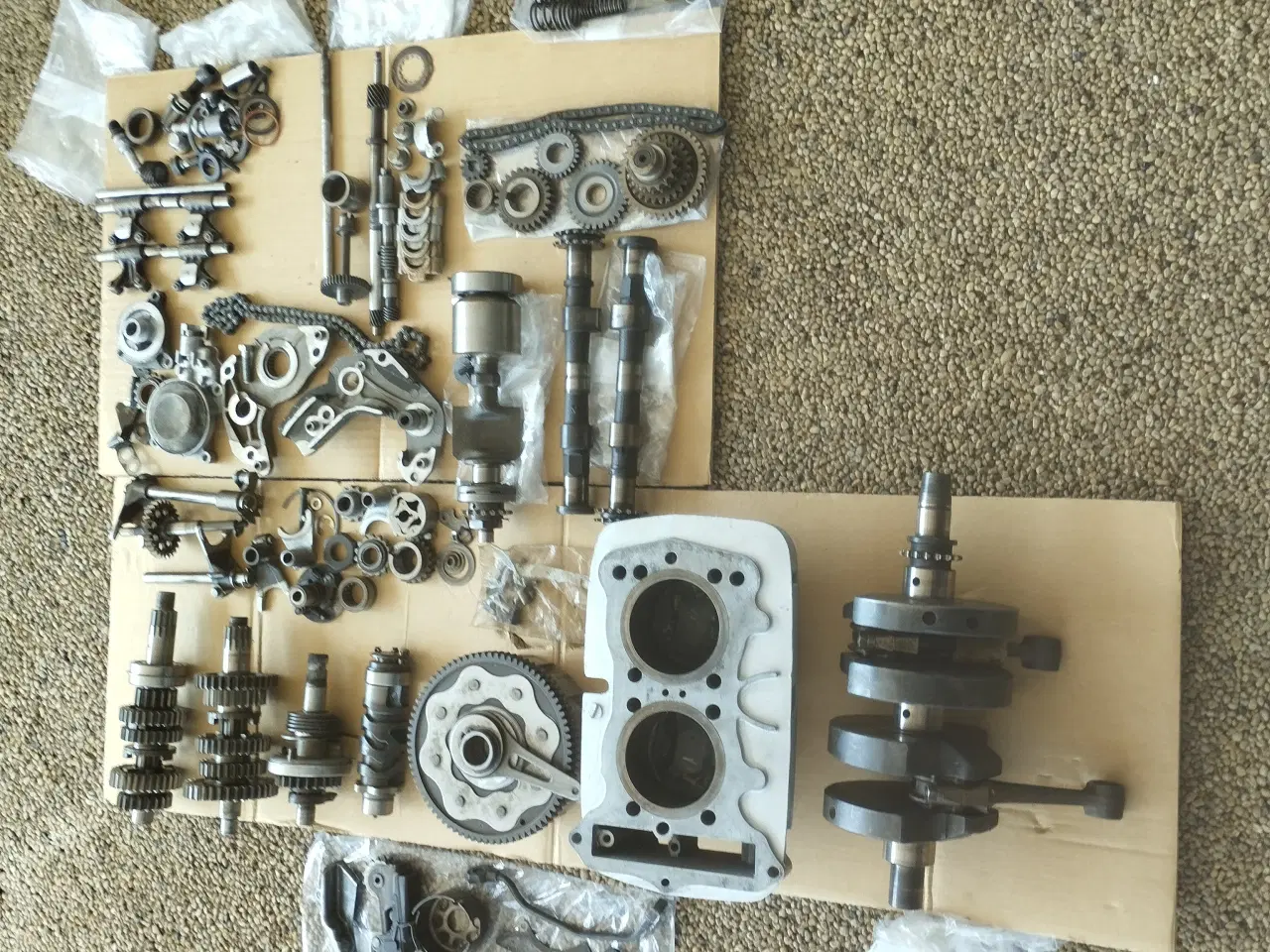 Billede 8 - Reservedele til Yamaha XS 500 . 