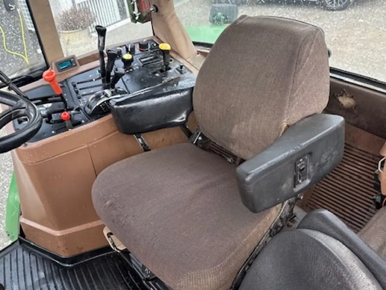 Billede 11 - John Deere 7700 FRONTLIFT