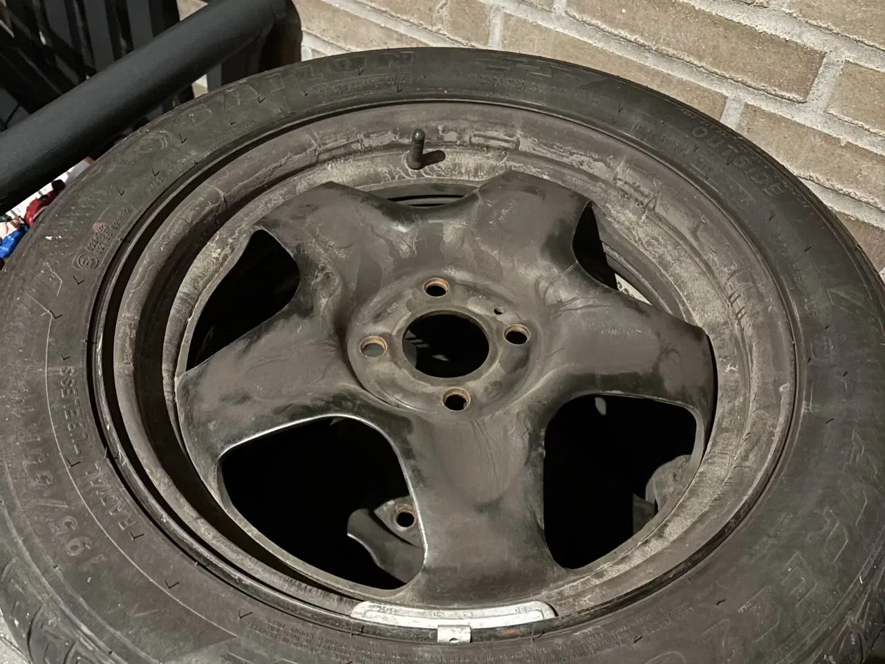 Billede 2 - Sommerdæk på fælge