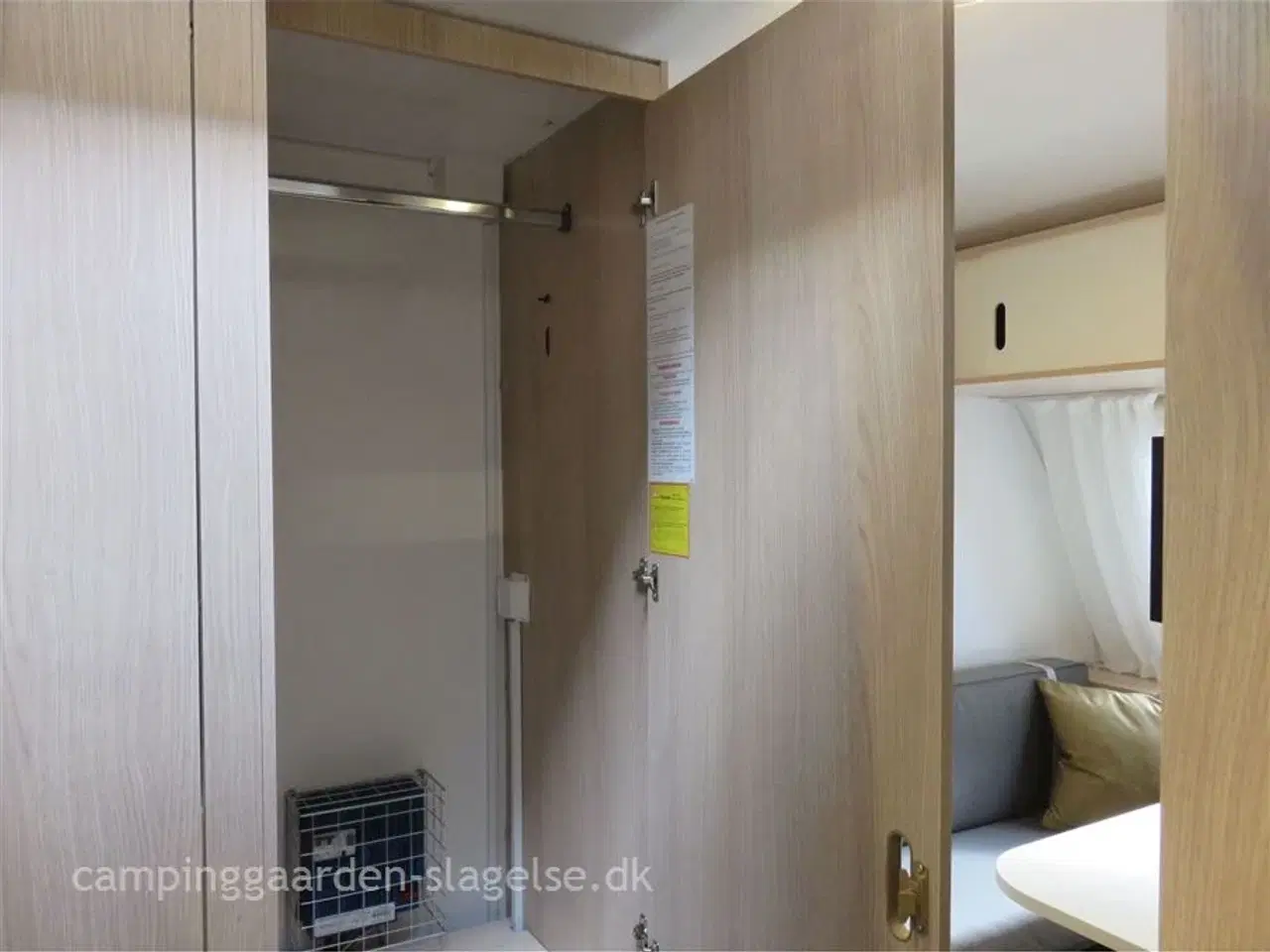 Billede 7 - 2023 - Adria Aviva 400 DK   Lille let vogn på kun 1100 kg totalvægt