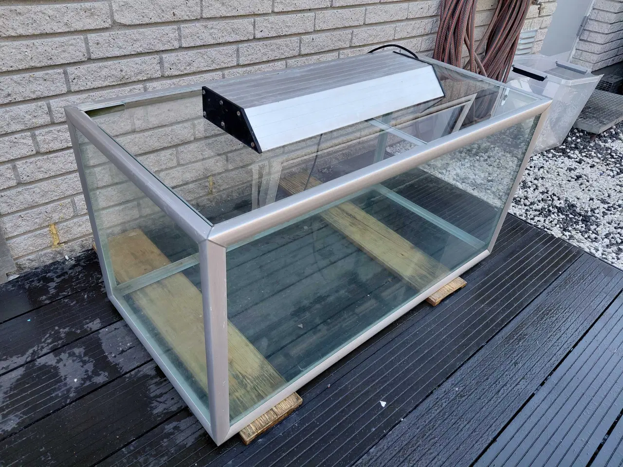 Billede 2 - Akvarier 250L 