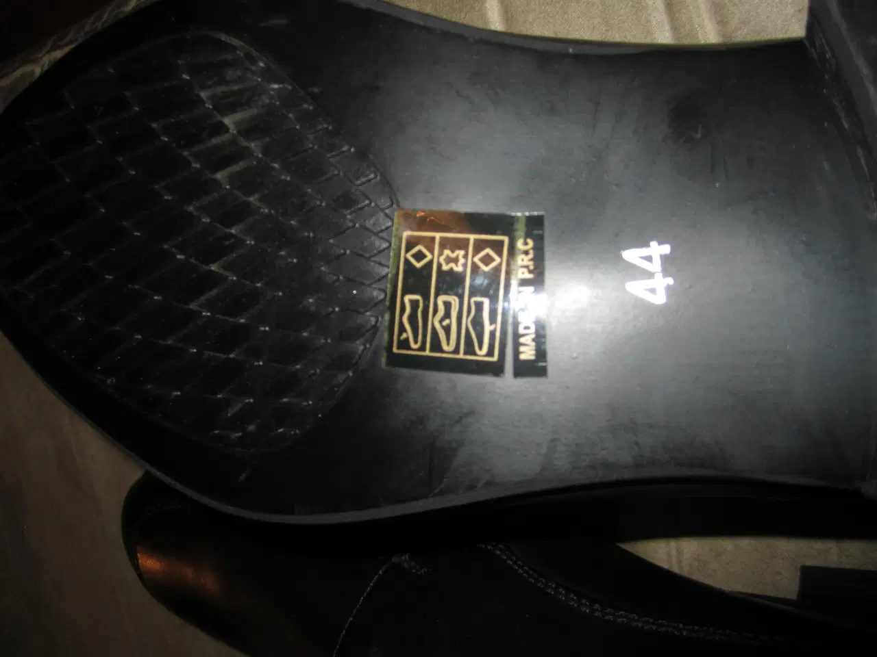 Billede 3 - NYE LÆKRE HERRESKO. BYD. STR. 44.