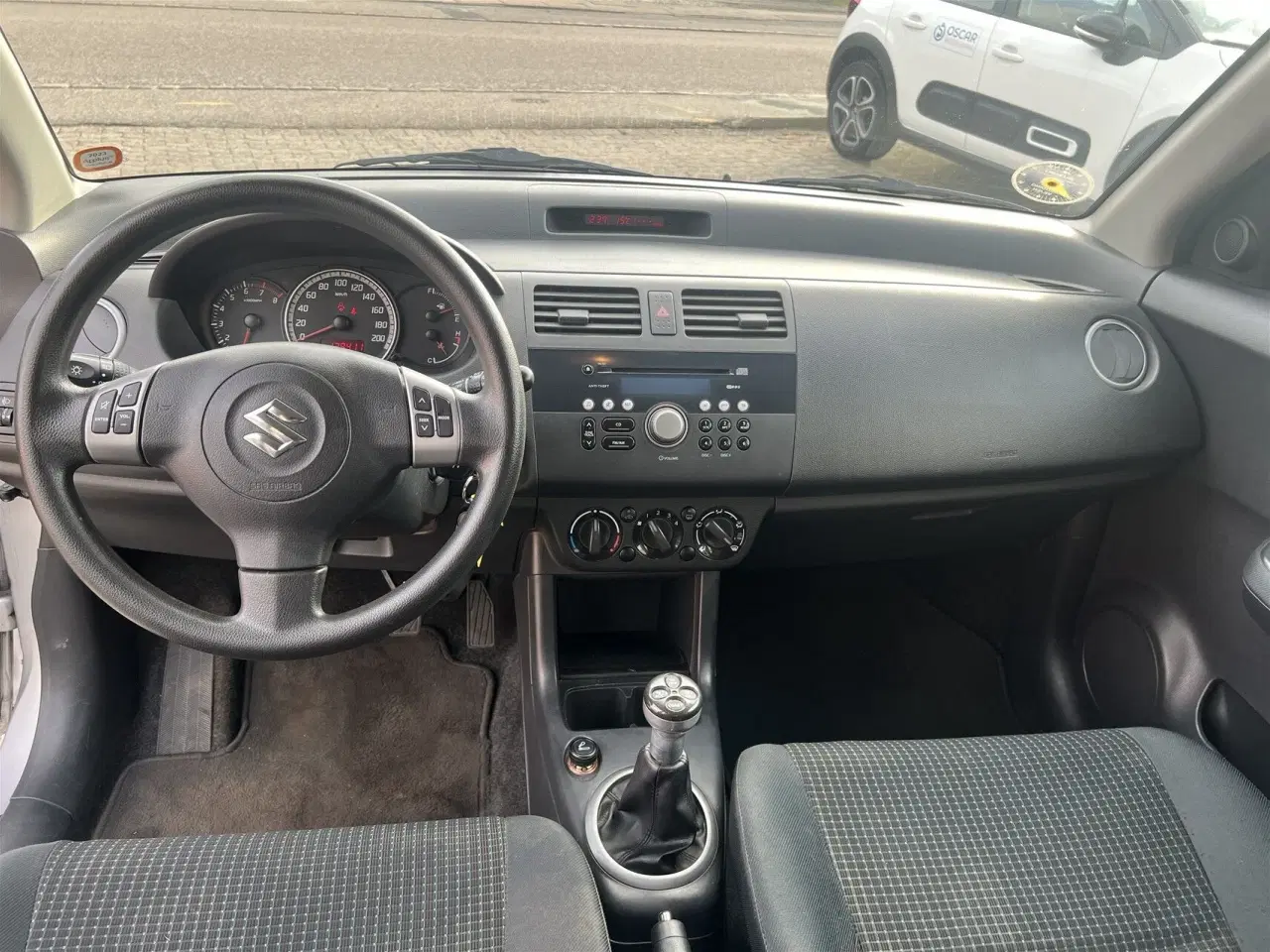 Billede 4 - Suzuki Swift 1,5 GL 102HK 5d