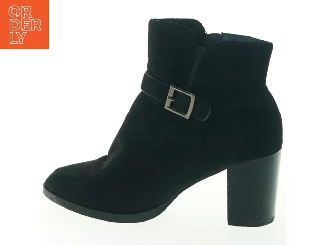 Billede 1 - Stilfulde sorte støvler med blokhæl og spænde – str. 40