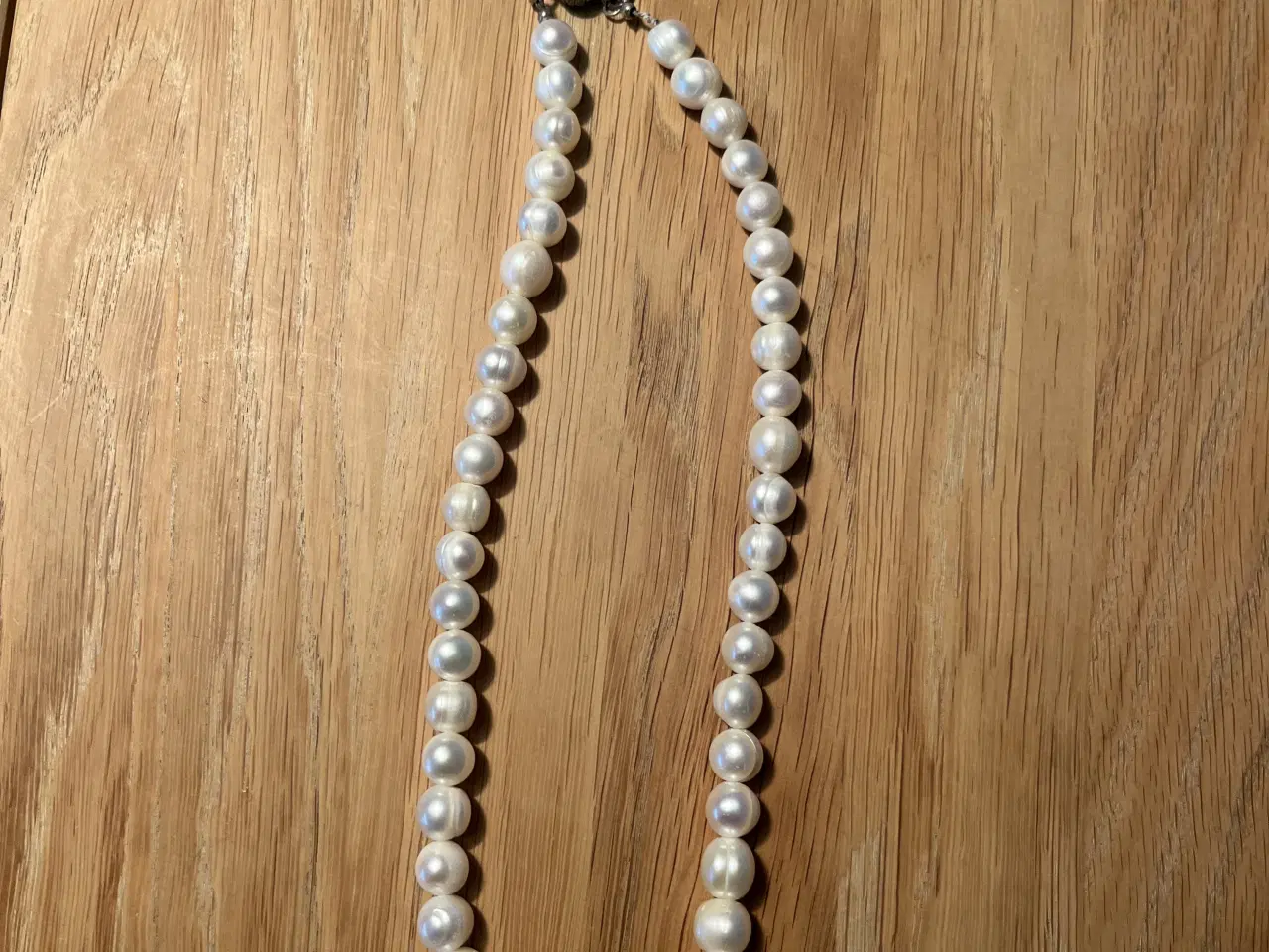 Billede 2 - Fine ægte perle  der er 3 kæderi forskellige størr