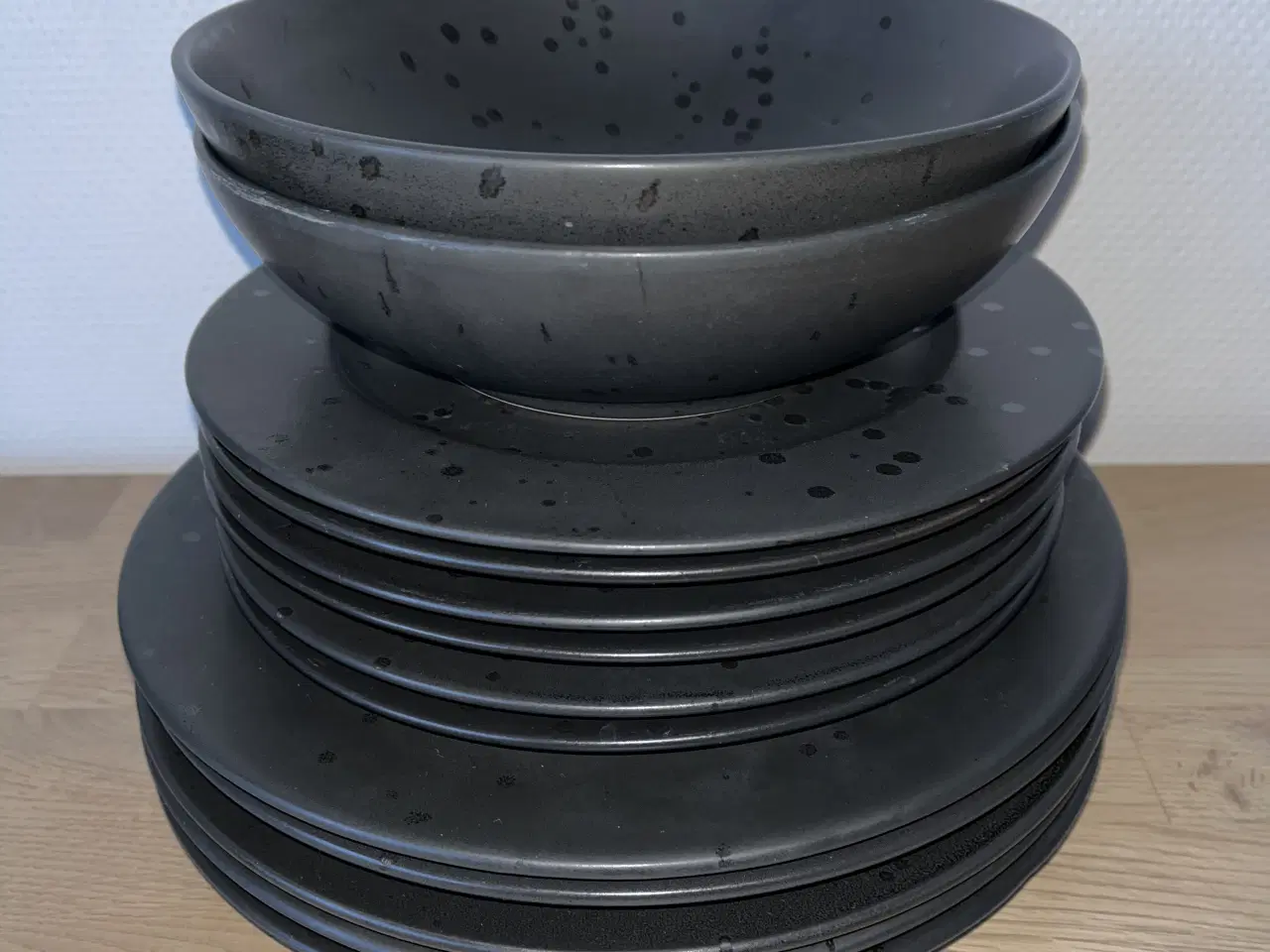 Billede 4 - Bitz tallerkener - Ø: 22,5 cm.